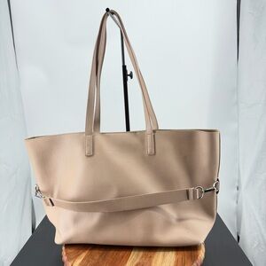 Away The Latitude Tote Buff Leather pink beige magnetic closure